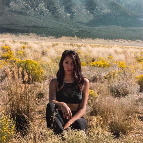 Meet your Posher, Sofia - Picture 5 of 8